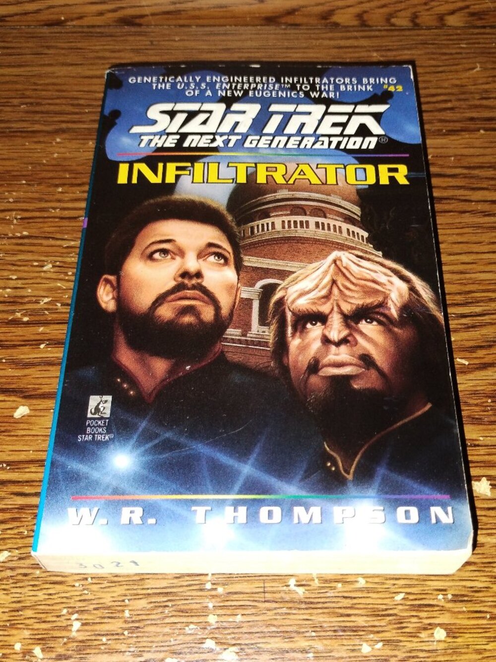 Star Trek - The Next Generation - Infiltrator Paperback book ((1996)